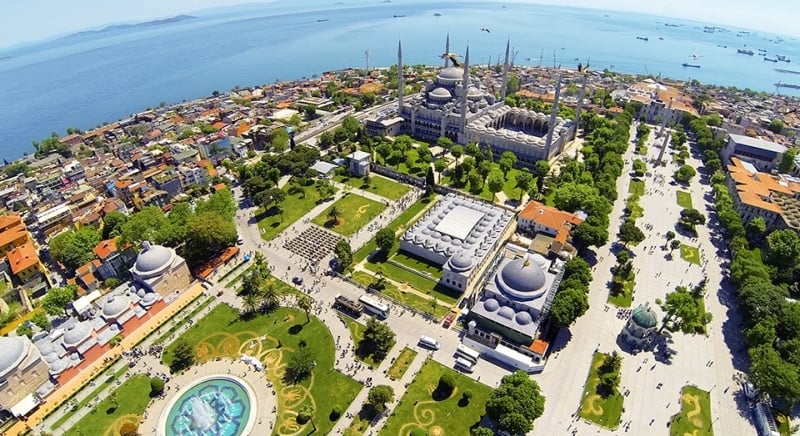 Sultanahmet Gezi Rehberi 2023 (Gezilecek Yerler, Aktiviteler + Tavsiyeler)