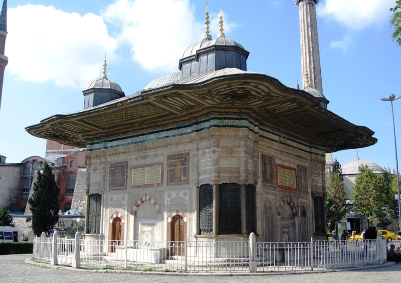 İstanbul'un En Güzel Çeşme ve Sarnıçları