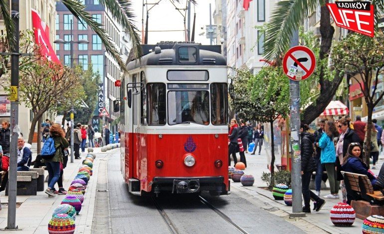 The Most Popular & Lively Squares & Streets in Istanbul