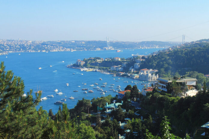 rumeli-hisar-guide-fortress-things-to-do-views-and-tips