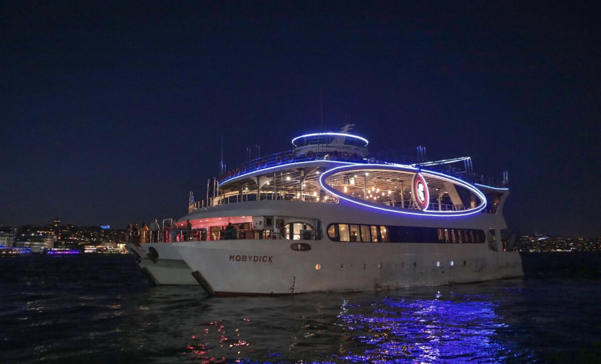 2022 Top 10 Istanbul Bosphorus Dinner Cruise with Entertainment