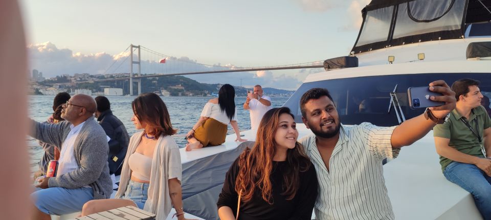 private yacht cruise istanbul