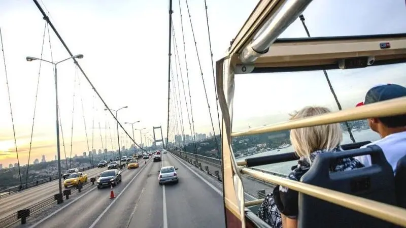 tourist bus istanbul