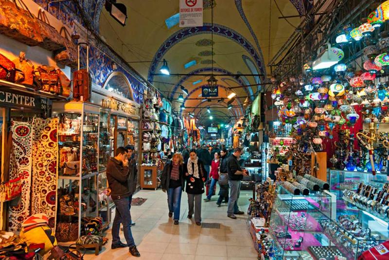 Istanbul Grand Bazaar (Kapalicarsi) with Local Expert Shopping Guide