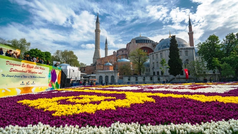 Istanbul in April 2023 (Top 10 Things to Do & See, Weather, Festivals)